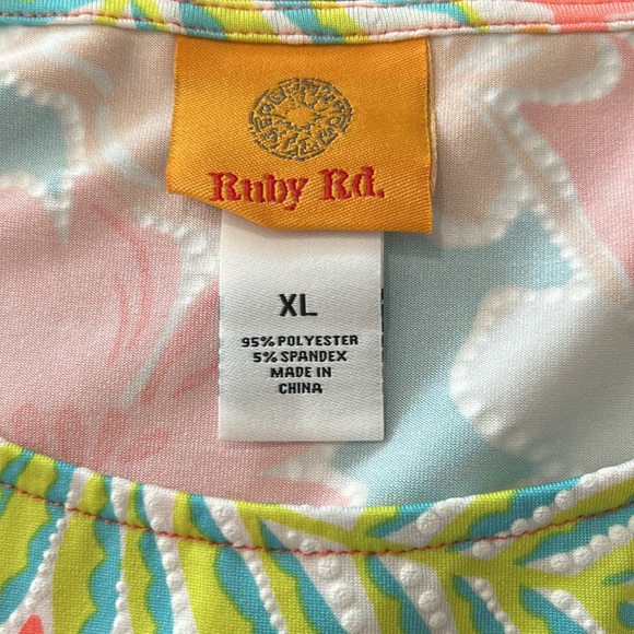 296A) Ruby Rd. Sz XL Blouse Floral Pink EUC - Picture 3 of 6